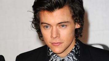 Watch One Direction Help A Fan Propose To His Girlfriend!