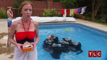 Mom Washes Clothes in Pool: 'Extreme Cheapskate'