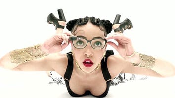 Robert Pattinson's Girlfriend FKA Twigs Makes Google Glass Cool In New Video