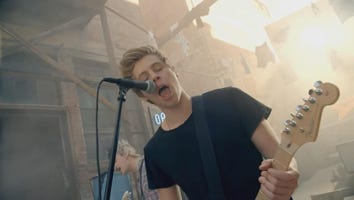 5 Seconds of Summer Charms Ellen With Adorable Performance