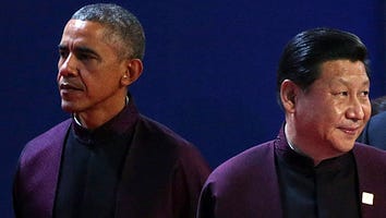 Everyone Thought President Obama Dressed Like a 'Star Trek' Character While in China