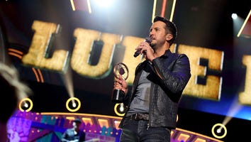 Luke Bryan Thanks Fans in Emotional Acceptance Speech After Brother-in-Law's Death
