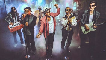 'Uptown Funk' Is Already the Best Song of 2014 and 2015 (and It's Even Better Live)