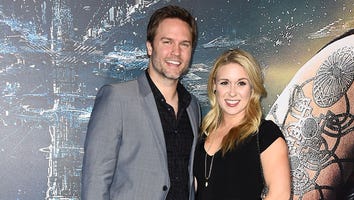 'Friday Night Lights' Star Scott Porter Expecting First Child
