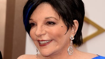 Liza Minnelli Checks Into Rehab
