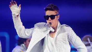 Justin Bieber Is Hitting the Stage for the First Time Since 2013!