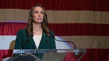 Elizabeth Marvel Talks Torturing Bruce Willis and Returning for Season 4 of 'House of Cards'