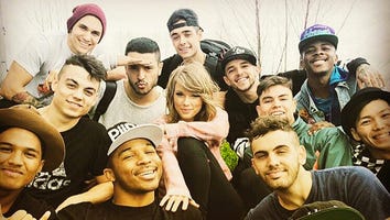 Taylor Swift Shares Adorable Instagram with '1989' World Tour Dancers