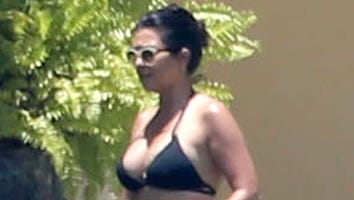 Kourtney Kardashian Shows Off Her Slim Bikini Bod Just 5 Months After Giving Birth
