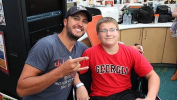 Luke Bryan Holds Sing-a-Long During Sweet Visit to Children's Hospital in Atlanta