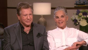 'Love Story' Stars Ali McGraw and Ryan O'Neal Reunite 45 Years Later for 'Love Letters'