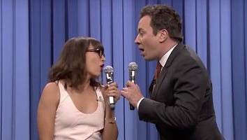 Jimmy Fallon and Rashida Jones Slay Another Round of Holiday Melodies