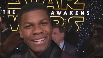 'Star Wars: The Force Awakens' Cast Fields Your Fan Questions