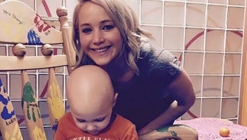 Jennifer Lawrence Helps Spread Holiday Cheer at a Kentucky Children's Hospital
