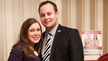 EXCLUSIVE: Anna and Josh Duggar Are Writing Love Letters to Each Other, Source Says