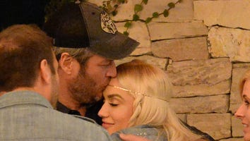 Blake Shelton and Gwen Stefani Pack on PDA in New Pics: See Them Kiss!