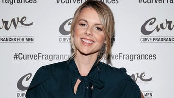 Pregnant Ali Fedotowsky-Manno Shows Off Baby Bump at 20 Weeks