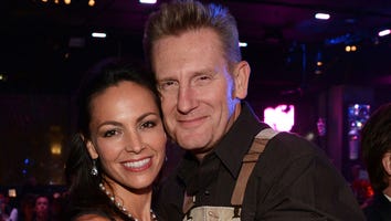 Joey and Rory Feek Lose GRAMMY Award, But Watch Show From Home