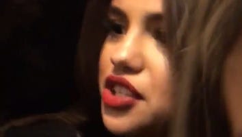 Selena Gomez Gets Trapped Inside a Paris Elevator, Remains Calm While Tweeting the Experience