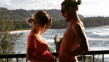 Audrina Patridge Posts Funny Baby Bump Photo With Fiance: '2 Buns and 1 in the Oven'