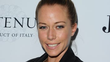 Kendra Wilkinson-Baskett Shares More Photos from Epic Family Vacation in Hawaii