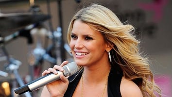 Jessica Simpson Shares Studio Pic Ahead of First TV Performance in Years