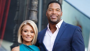 Awkward! Kelly Ripa and Michael Strahan Win A Daytime Emmy