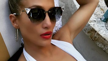 Jennifer Lopez Takes Adorable Selfies With Lin-Manuel Miranda and BFF Leah Remini