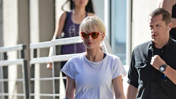 Taylor Swift Shows Off Her Toned Abs After Splitting From Calvin Harris
