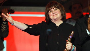 Linda Ronstadt Turns 70! A Flashback to One of Her Most Candid Interviews in 1988