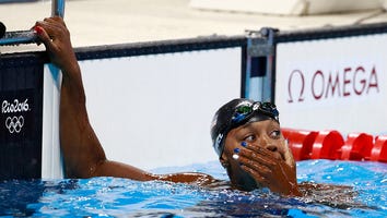 U.S. Swimmer Simone Manuel Makes History With Olympic Gold in 100m Freestyle