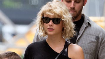 Taylor Swift's Curls Are Back in Style -- See Her New 'Do!