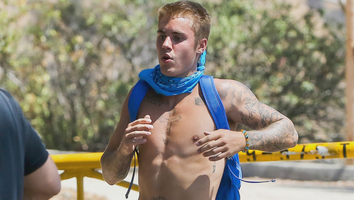 Justin Bieber Goes for a Shirtless Jog While Sofia Richie Spends Quality Time With Her Family: Pics
