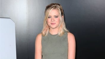 Reese Witherspoon's Daughter Ava Phillippe Looks Adorable in Solo Red Carpet Debut!