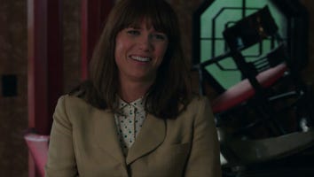 EXCLUSIVE: Kristen Wiig Tries Out Terrible Pick-Up Lines on 'Ghostbusters' Co-Star Chris Hemsworth