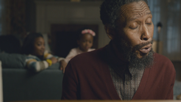 'This Is Us' Preview: Grandpa William Entertains Randall's Daughters