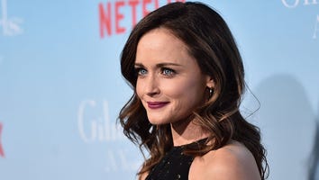 Alexis Bledel Reveals Her Favorite 'Gilmore Girls' Characters, Defends Awkward Promo Pics