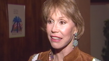 Mary Tyler Moore Appeared Happy and Smiling During One of Her Last Public Sightings