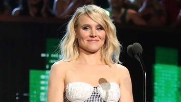 Kristen Bell Proves She Doesn't Need a Teleprompter During Pro People's Choice Awards Save -- Watch!