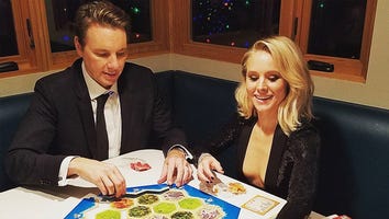 Kristen Bell and Dax Shepherd Skip 2017 Golden Globes After Parties for Personal Game Night