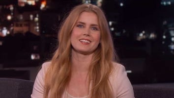 Amy Adams Totally Got Embarrassed in Front of the 'Stranger Things' Kids at the Golden Globes!