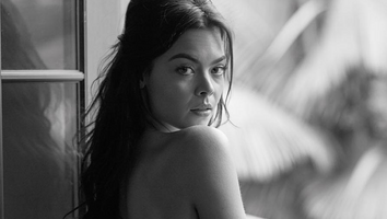 'Harry Potter' Actress Scarlett Byrne Poses Nude for 'Playboy'