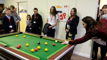 Kate Middleton Meets and Plays Pool With Families at Action for Children Charity: Pics!