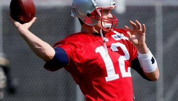 Tom Brady & Aaron Rodgers Show Support for NFL Players' Protest After Donald Trump 'Son of a B*tch' Comments