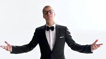 Justin Bieber Shows Off His Dance Moves in New Super Bowl Ad With NFL Players - Watch!