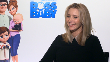 EXCLUSIVE: Lisa Kudrow Defends Awful 'Friends' Guest Star Who Made Her 'A Little Uncomfortable'