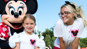 Jamie Lynn Spears and Daughter Maddie Enjoy a Day at Disney World With Family!