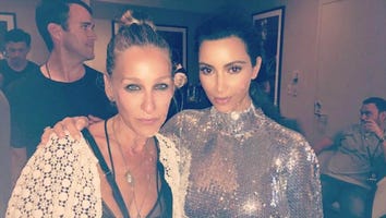 Sarah Jessica Parker Gifts Kim Kardashian With Custom Suede Shoes and a Handwritten Note