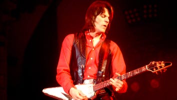 'Centerfold' Singer and Guitarist J. Geils Dies at 71