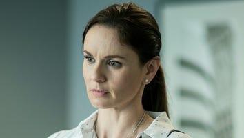 EXCLUSIVE: 'Prison Break' Sneak Peek! Sara Gets a Secret Message From Michael